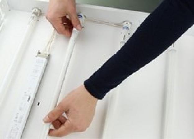 Comment brancher un néon LED T5? 